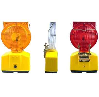 kopen Waterdicht IP 57 Zonne-waarschuwingslamp met 5.5V 0.3W Zonnepaneel en Visueel Bereik van meer dan 1500m online vervaardiging