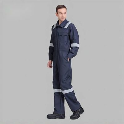 Goede prijs. Lichte vlamvertragende overalls met antistatische en brandwerende eigenschappen voor industriële werknemers online